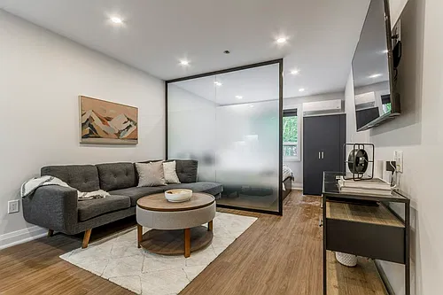 Floor plan Bachelor 0 Bed 1 Bath