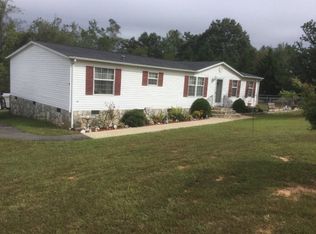 190 Sterling Ave, Nebo, NC 28761