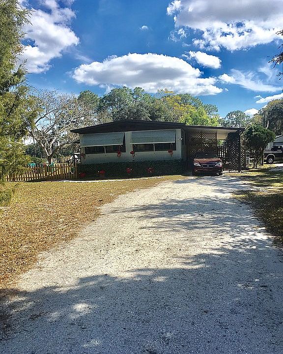 1st image of 258 Hillside Dr