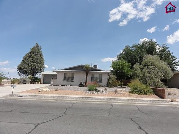 2nd image of 1705 Camino Del Rex