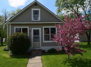 401 S Harrison St, Brighton, IA