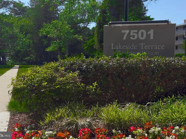 7501 Democracy Blvd APT B218, Bethesda, MD 20817