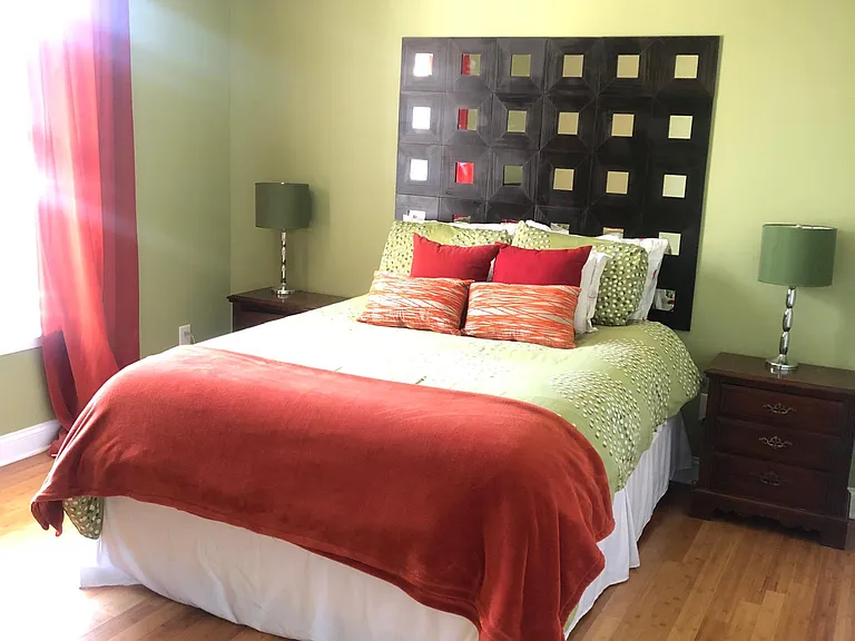 1000 E Woodlawn Rd #222 — Photo 7
