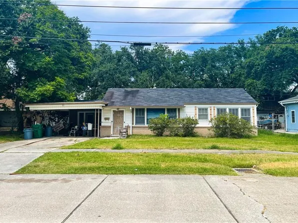65 Willow Dr, Gretna, LA 70053