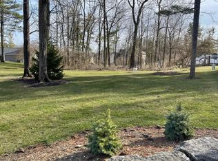 1408 Whispering Pines Ln, Bellefontaine, OH 43311
