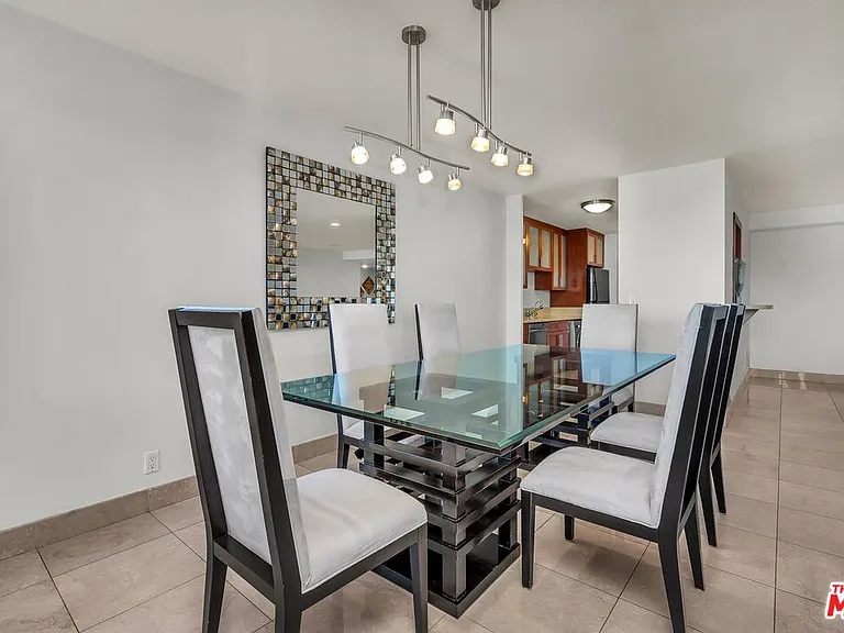 865 Comstock Ave #4C — Photo 15