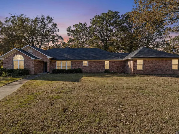 16 Private Road 52365, Pittsburg, TX 75686