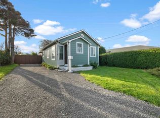 640 C St, Crescent City, CA