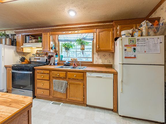 5th image of 4778 Dyer Rd