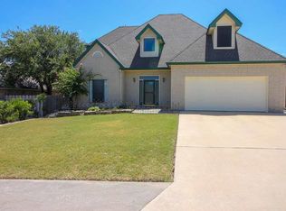 3208 Lammers St, Kerrville, TX 78028