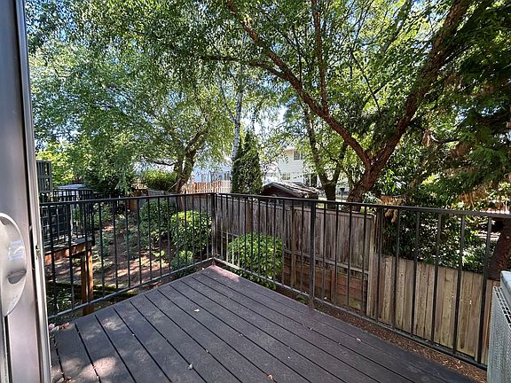 5th image of 17167-17193 SW Terrapin Dr #144