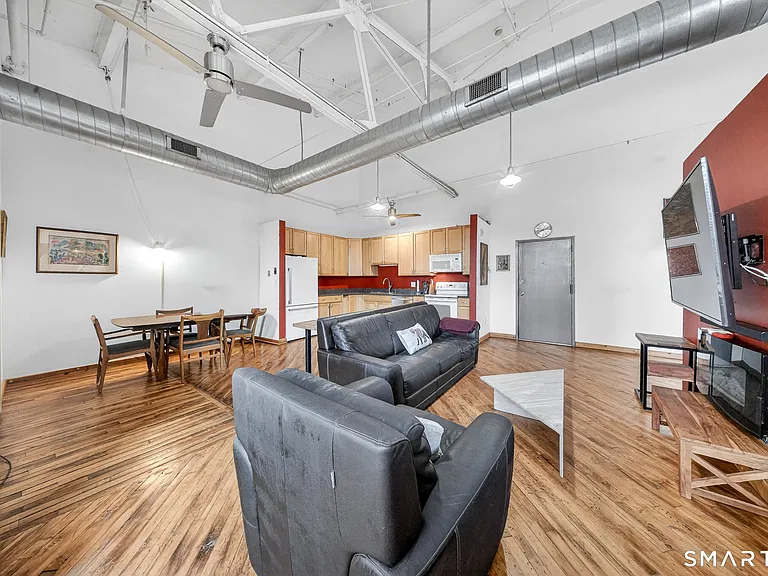 325 Lafayette St #8309 — Photo 3