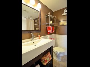 6242 Dolores Dr, Oak Forest, IL