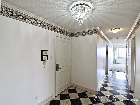 2nd image of 2510 Grand Ave Unit 2305