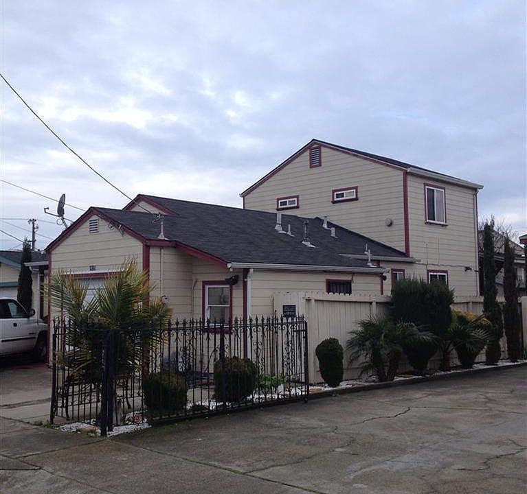 1st image of 1835 Mason St