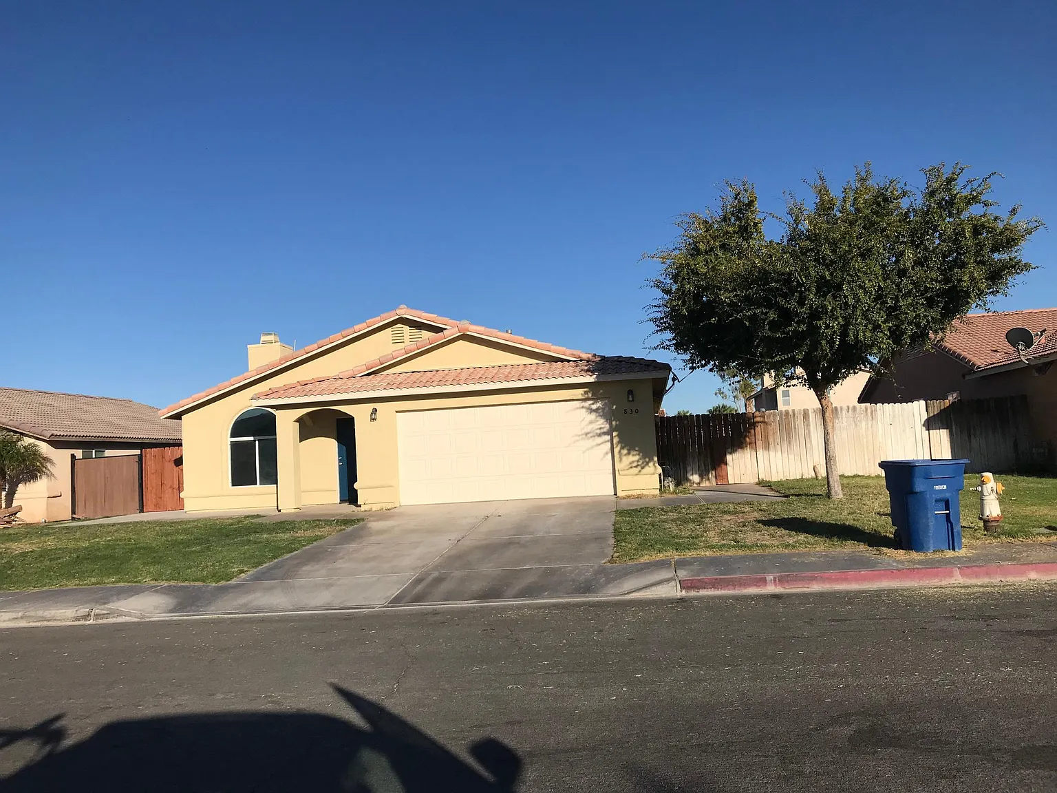 830 Aurora Way — Photo 2
