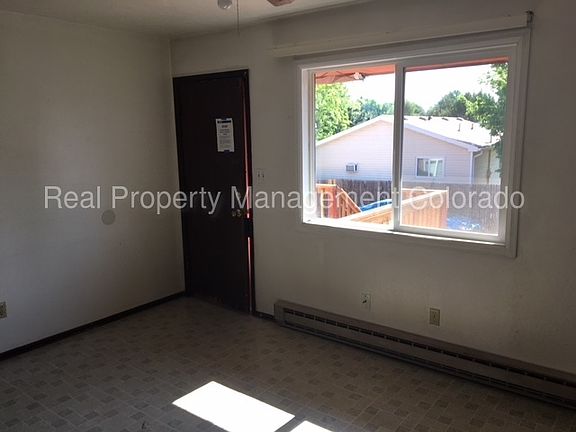 3rd image of 304 E Iowa Ave APT B