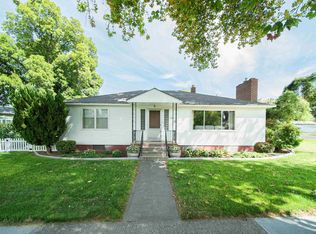 718 Main St, Prosser, WA 99350