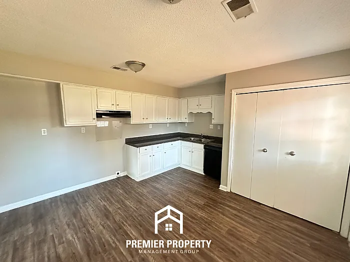 6362 Fawn Hollow Cir N — Photo 12
