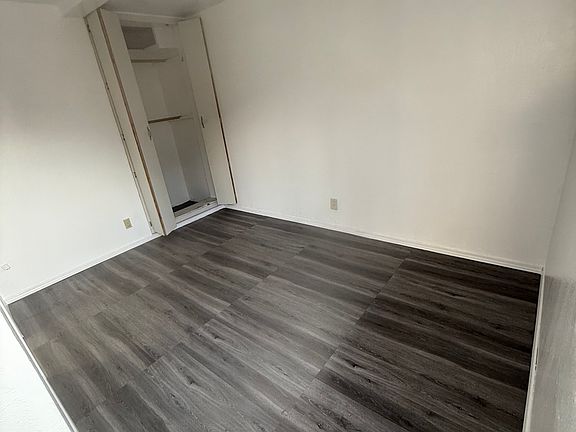 4th image of 7746 S Comstock Ave #B