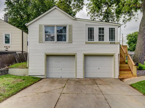 6519 Parker St, Omaha, NE 68104