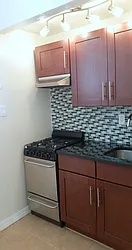 Rented by Uptown Flats LLC