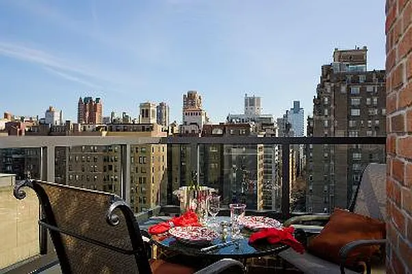 Sold by Corcoran | media 4