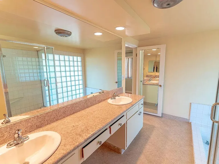 11318 Dona Lisa Dr — Photo 19
