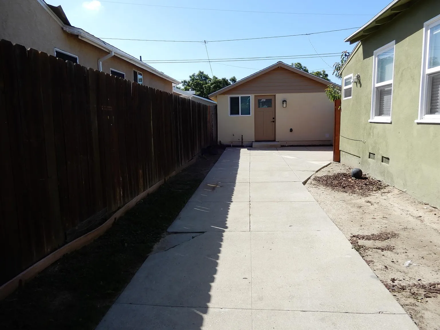 2 bed, $2,975 — Photo 2