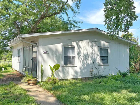 1603 Harper St, Lawrence, KS 66044
