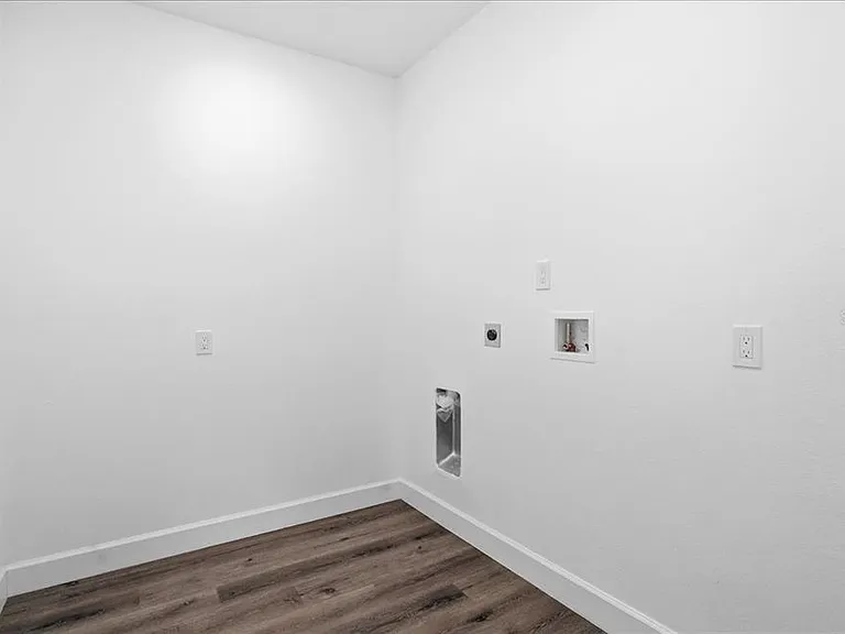 1535 13th St S — Photo 26