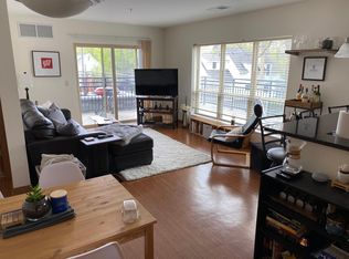 1917 Monroe St APT 203, Madison, WI 53711