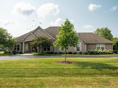 5419 West Bayberry PARKWAY, Mequon, WI, 53092