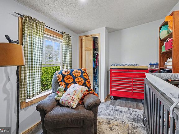 5th image of 565 Mount Rock Rd
