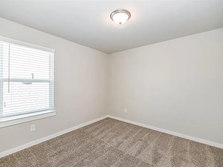 18614 Georgina Lily Ln — Photo 7