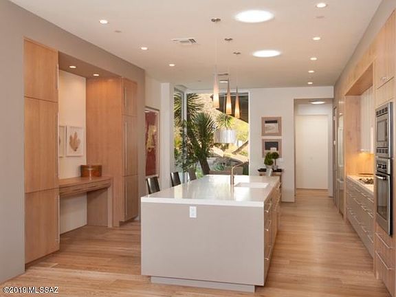 3rd image of 5750 W Sunset Gallery Pl
