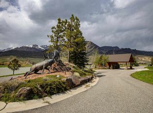 58 Big Creek Dr, Cody, WY 82414