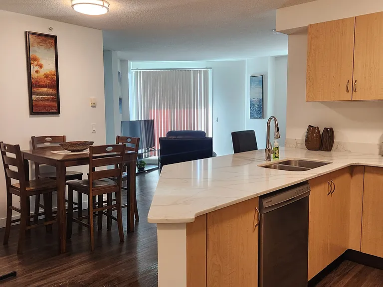 1121 6th Ave SW #718 — Photo 3