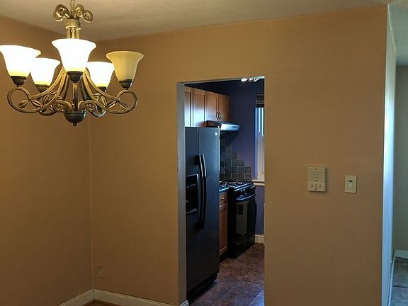 3rd image of 150-50 Jewel Ave #71B