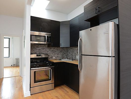 1st image of 560 Prospect Pl #12