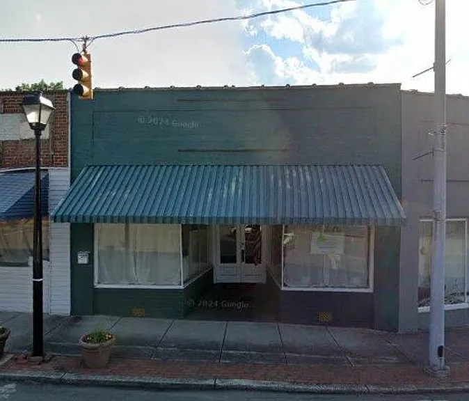 157 N Fieldcrest Rd #1 — Photo 3