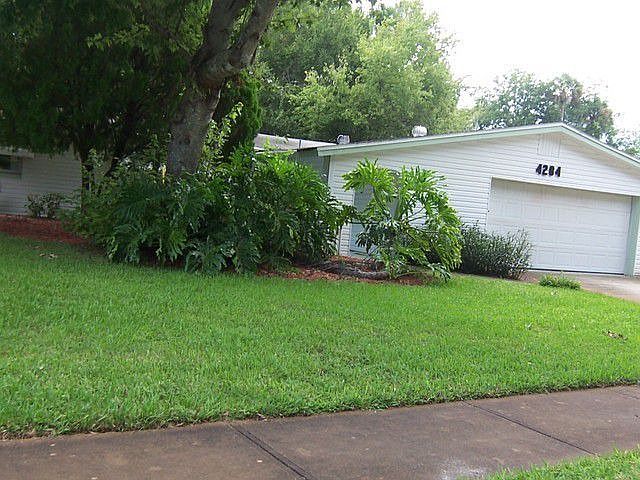 1st image of 4284 Grovewood Ln
