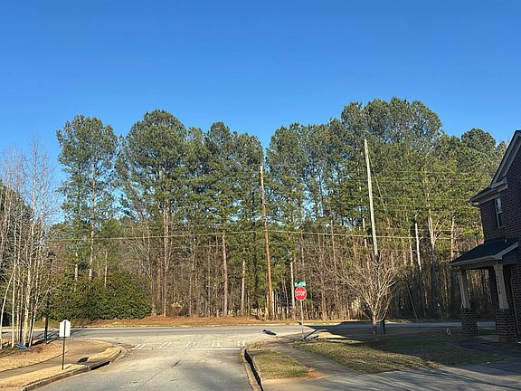 4th image of 3759 Sycamore Bnd