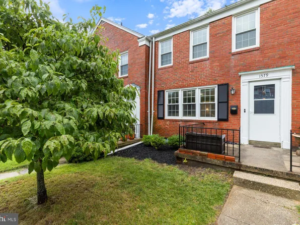 1579 Dellsway Rd, Towson, MD 21286