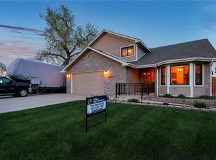 5198 Yank Ct, Arvada, CO 80002
