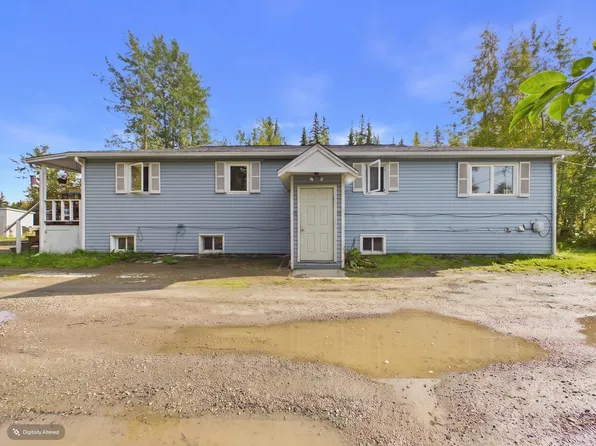 2763 Mack Blvd, Fairbanks, AK 99709