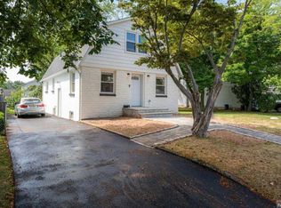 63 Meckes St, Springfield, NJ 07081