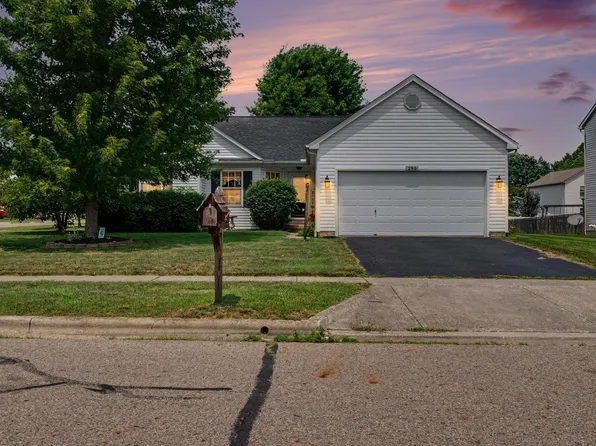 296 Isaac Tharp St, Pataskala, OH 43062