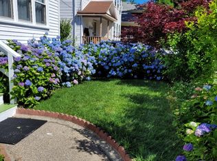 156 Petteys Ave #2, Providence, RI 02909