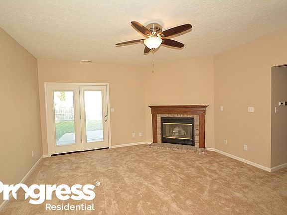 4th image of 7510 Dry Branch Ct